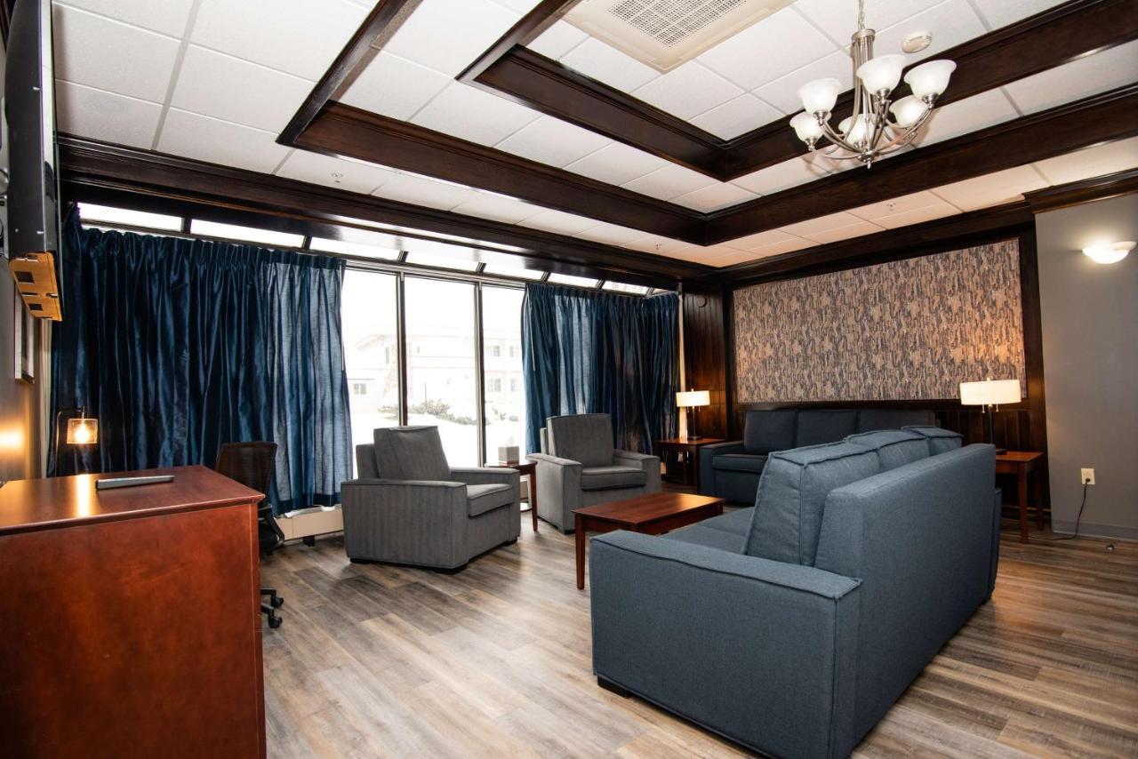 Best Western Plus Plattsburgh Ngoại thất bức ảnh