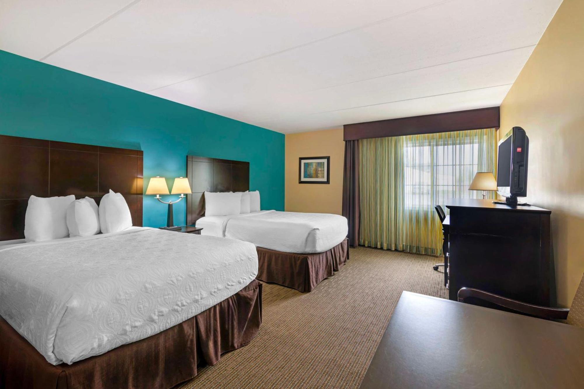 Best Western Plus Plattsburgh Ngoại thất bức ảnh